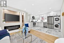 150 BRUCEDALE AVENUE E  Hamilton, ON L9A 1N6