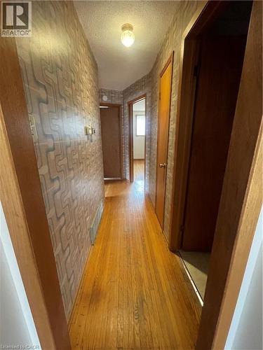 24 Yeoville Court, Hamilton, ON - Indoor Photo Showing Other Room
