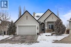71 Elgin Estates Hill SE  Calgary, AB T2Z 4R1