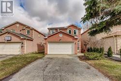 7215 ASPEN AVENUE  Mississauga (Meadowvale), ON L5N 5N9