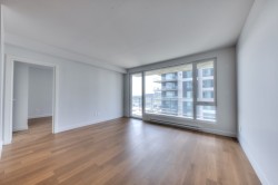 1004-3671 Av. Jean-Béraud  Laval (Chomedey), QC H7T 0N5