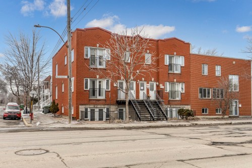 9535 Rue Notre-Dame E.  Montréal (Mercier/Hochelaga-Maisonneuve), QC H1L 3P5