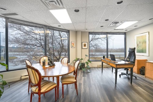Office - 95-45 Place Charles-Le Moyne, Longueuil (Le Vieux-Longueuil), QC - Indoor Photo Showing Dining Room