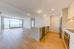 1105-3671 Av. Jean-Béraud  Laval (Chomedey), QC H7T 0N5