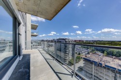 1405-3671 Av. Jean-Béraud  Laval (Chomedey), QC H7T 0N5