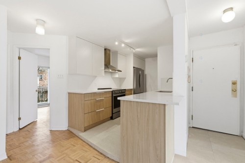 Kitchen - 4373 Av. Coloniale, Montréal (Le Plateau-Mont-Royal), QC - Indoor Photo Showing Kitchen