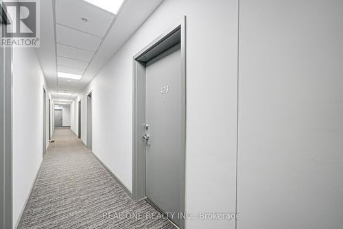 423 - 77 Leland Street, Hamilton, ON - Indoor Photo Showing Other Room