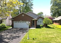 629 DAYTONA DRIVE Fort Erie (Crescent Park), ON L2A 4Z5
