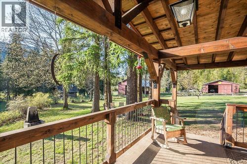 3371 Highway 3B, Fruitvale, BC 