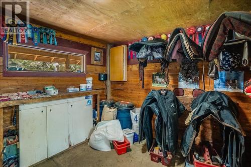 Tack room - 3371 Highway 3B, Fruitvale, BC 