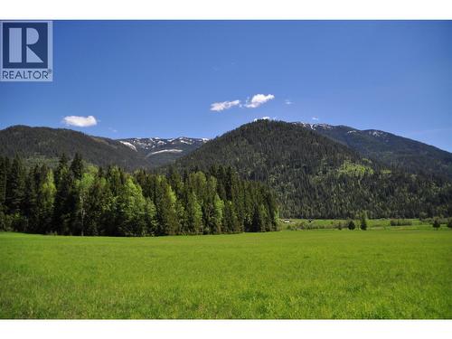 3371 Highway 3B, Fruitvale, BC 