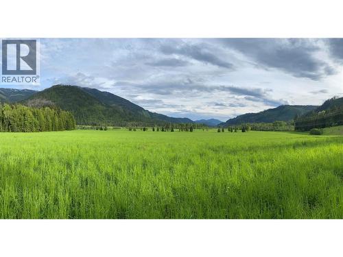 3371 Highway 3B, Fruitvale, BC 