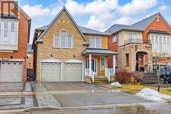 79 CARNOUSTIE CRESCENT  Richmond Hill, ON L4E 0A1