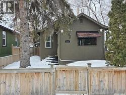 1131 C AVENUE N  Saskatoon, SK S7L 1K3