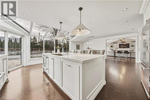 52 Joymar Drive, Mississauga, ON - Indoor Photo Showing Kitchen With Upgraded Kitchen