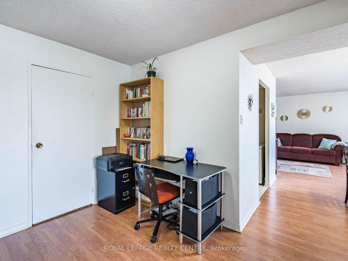 1604-3590 Kaneff Crescent W, Mississauga, ON - Indoor Photo Showing Office