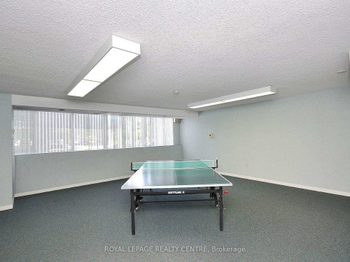 1604-3590 Kaneff Crescent W, Mississauga, ON - Indoor Photo Showing Other Room