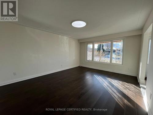 617 West 5Th Street, Hamilton, ON - Indoor Photo Showing Other Room