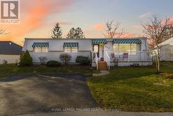 313 PINETREE LANE  South Huron (Stephen), ON N0M 1T0