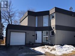 42 COMPATA WAY Ottawa, ON K1B 4W9