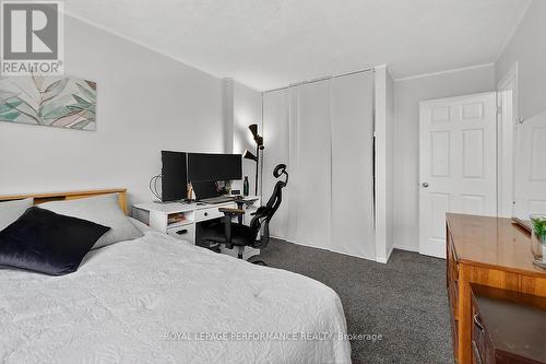 42 Compata Way, Ottawa, ON - Indoor Photo Showing Bedroom