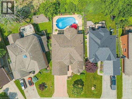 32 Kingfisher Crescent, Cambridge, ON - Outdoor With In Ground Pool With View