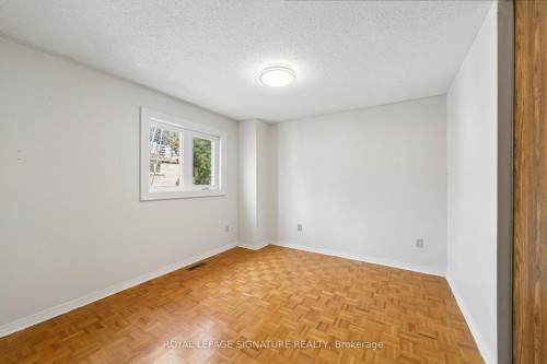 156 Macedonia Crescent, Mississauga, ON - Indoor Photo Showing Other Room