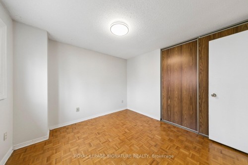 156 Macedonia Crescent, Mississauga, ON - Indoor Photo Showing Other Room
