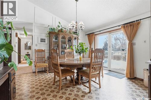 743 Coppermine Crescent, Saskatoon, SK - Indoor Photo Showing Dining Room