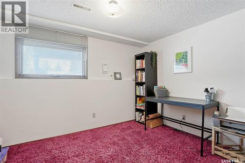 743 Coppermine Crescent, Saskatoon, SK - Indoor Photo Showing Office
