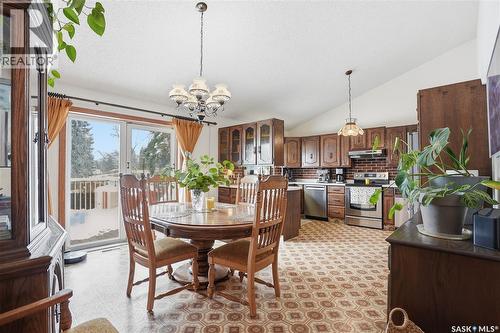 743 Coppermine Crescent, Saskatoon, SK - Indoor Photo Showing Dining Room