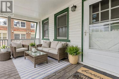 32 PAGE STREET  St. Catharines (E. Chester), ON L2R 4A5