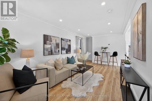 8 EAST 23RD STREET  Hamilton, ON L8V 2W6