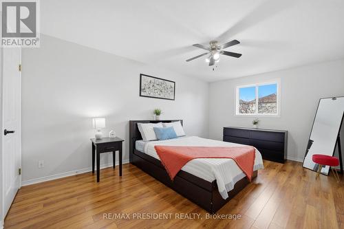 199 Bush Clover Crescent, Kitchener, ON - Indoor Photo Showing Bedroom