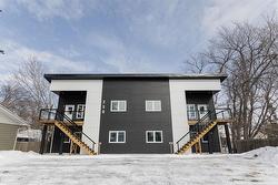 250 5th Avenue NW  Portage La Prairie, MB R1N 2H6