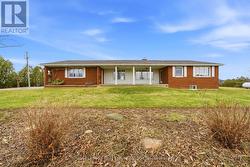 1137 RIDGE ROAD  Hamilton, ON L8J 2X5