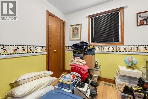 9 Valley Road, St. Catharines, ON - Indoor
