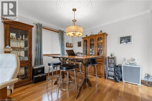 9 Valley Road, St. Catharines, ON - Indoor Photo Showing Dining Room