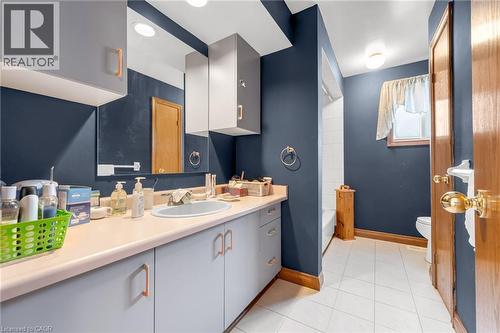 9 Valley Road, St. Catharines, ON - Indoor Photo Showing Bathroom