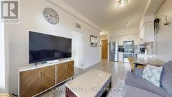 206 - 2800 KEELE STREET Toronto, ON M3M 0B8