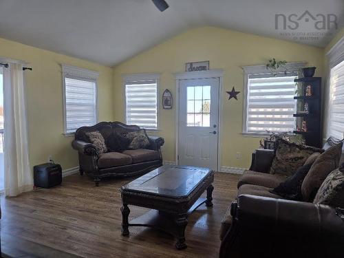 26 Macmaster Lane, Seafoam, NS 