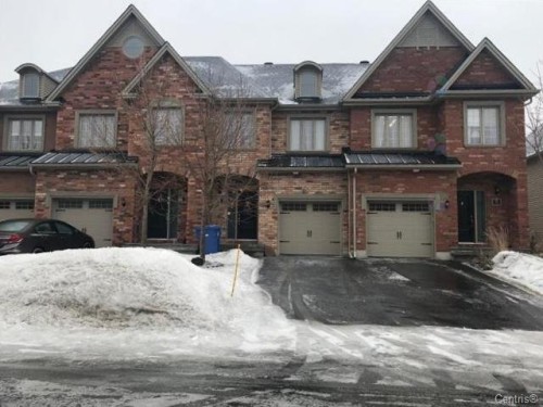 Front of Structure - 31 Rue Du Pavillon, Gatineau (Aylmer), QC - Outdoor With Facade