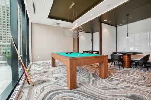 Salle communautaire - 1107-1200 Rue Drummond, Montréal (Ville-Marie), QC - Indoor Photo Showing Other Room