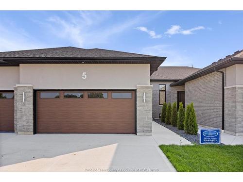 5 Eagle Street, Leamington, ON 