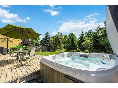 809 Second Crescent, Plympton-Wyoming, ON 