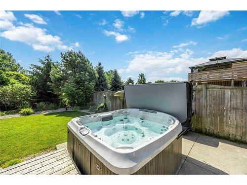 809 Second Crescent, Plympton-Wyoming, ON 