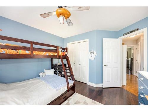 809 Second Crescent, Plympton-Wyoming, ON 