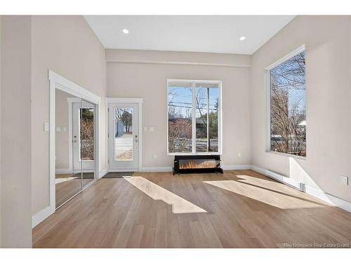 24 Murray Ave, Fredericton, NB 