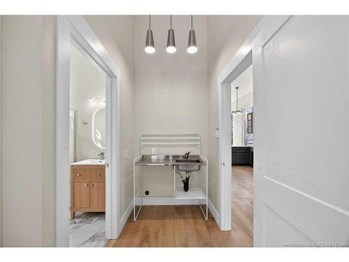 24 Murray Ave, Fredericton, NB 