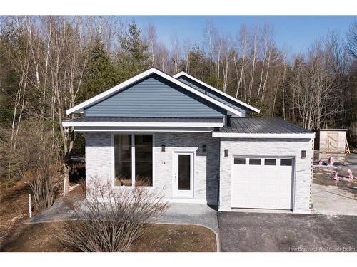 24 Murray Ave, Fredericton, NB 